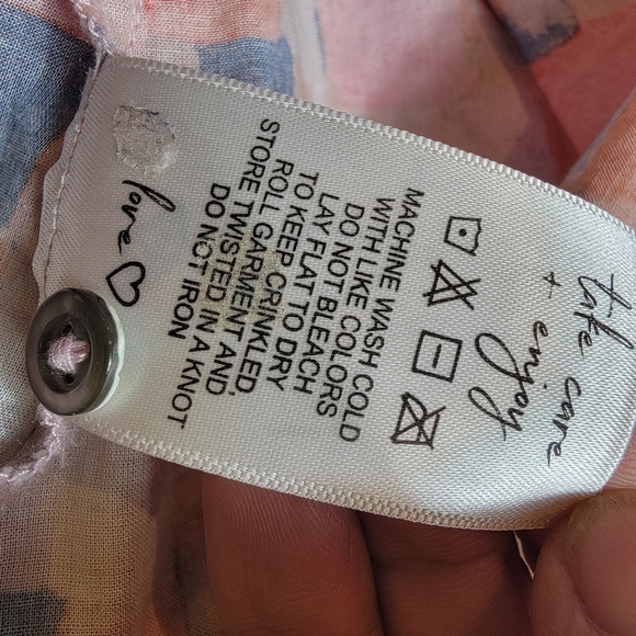 Nic+Zoe 100% cotton Abstract Print Button Front colorful Tunic Top Medium - Picture 10 of 10